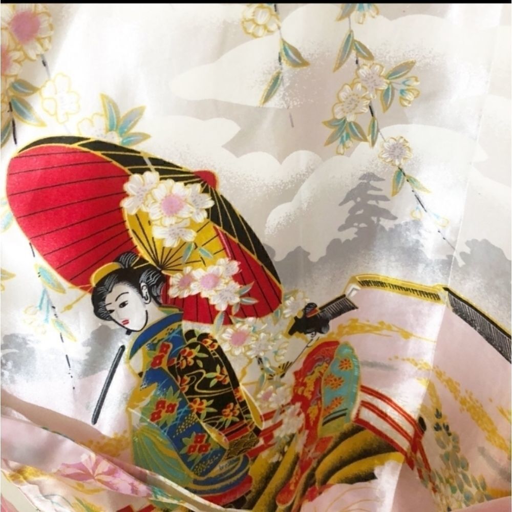 Sale! Vintage Japanese Kimono Robe - Picture 2 of 6